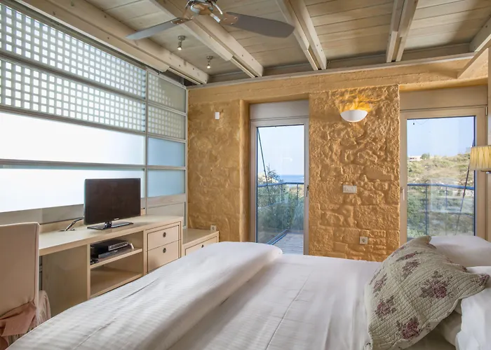 Olea Villas - Infinity Pool, Hot Tub, Sea Views