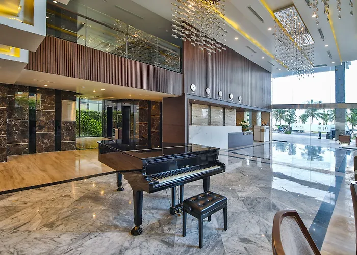 Haian Beach Hotel & Spa