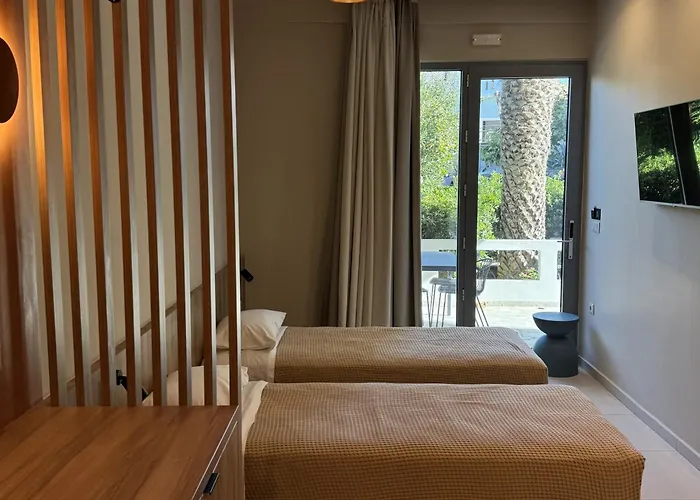 Philoxenia Apartments
