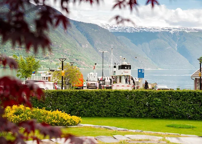 Walaker Hotel