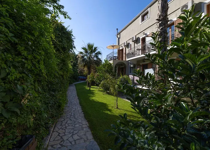 La Signora Hotel