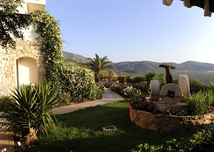 Kavousi Resort