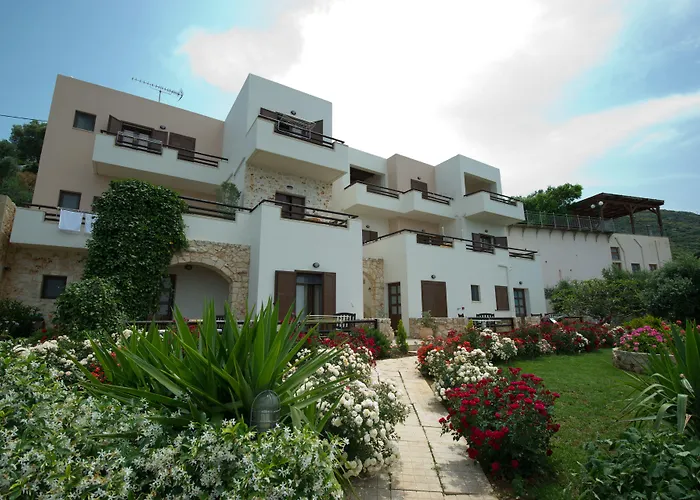 Kavousi Resort