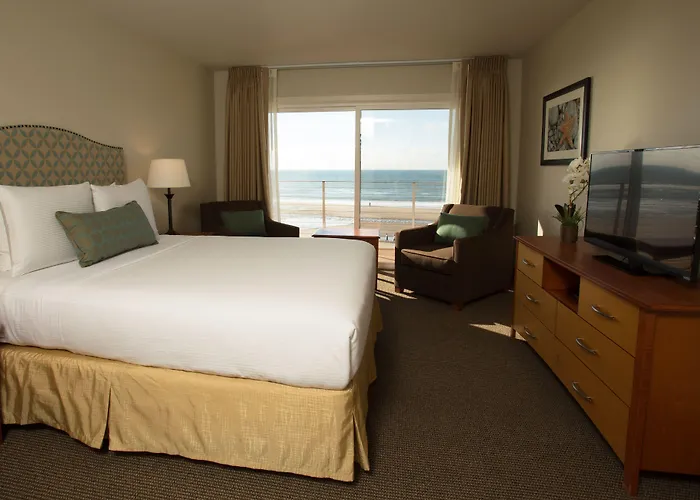 Pelican Shores Inn