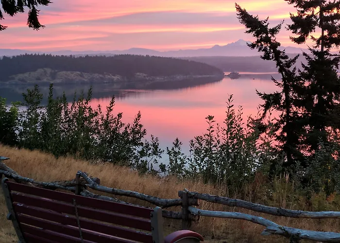 The Bluff On Whidbey