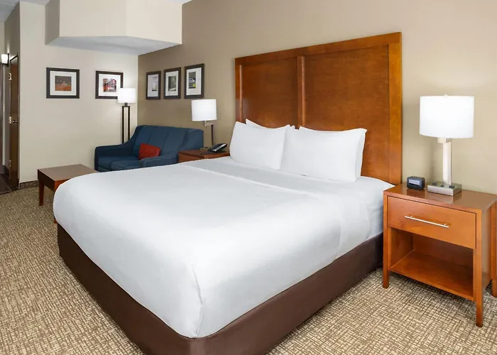 Wingate By Wyndham Pittsburgh New Stanton