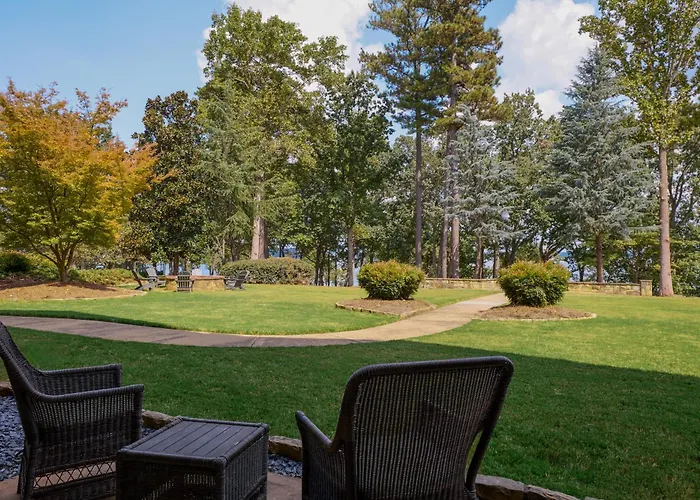 Lanier Islands Legacy Lodge