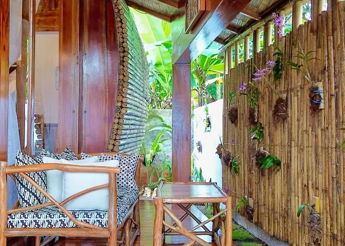 Lagoona Beach Bungalows - Eco Bungalows Batukaras
