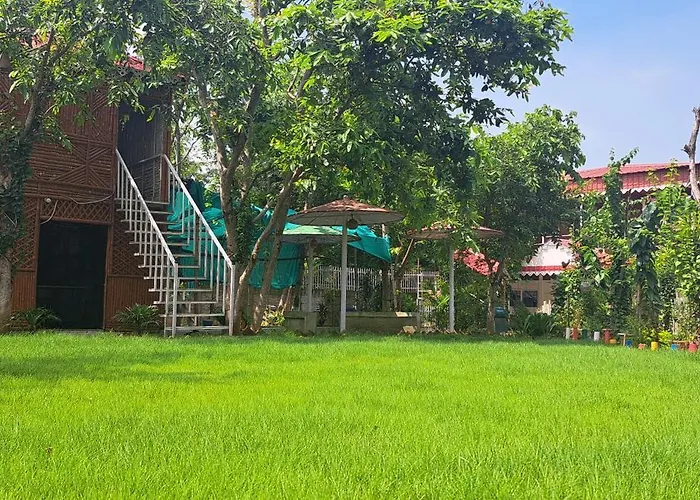 Manava Wellness Retreat