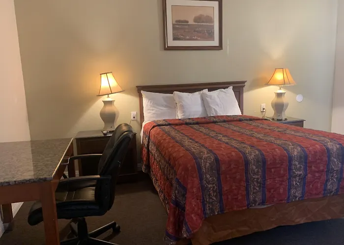 Ventura Beach House Motel
