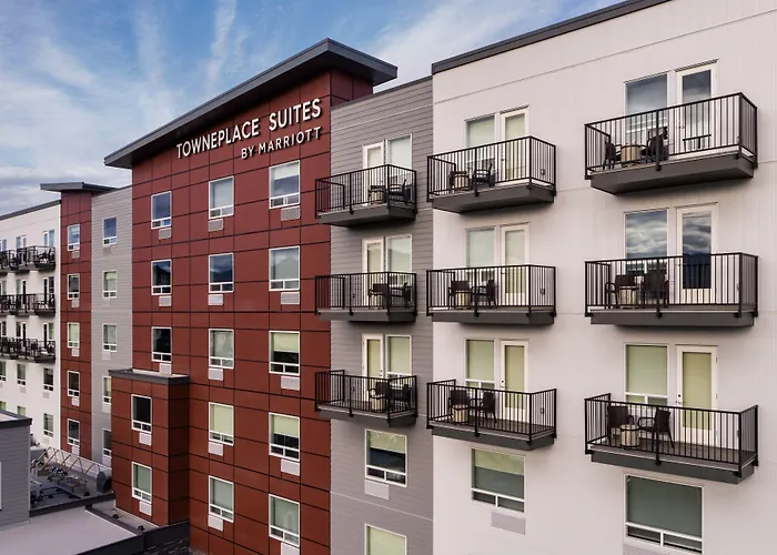 Towneplace Suites By Marriott West Kelowna