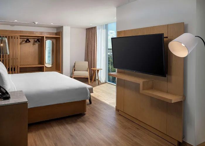 Hilton Garden Inn Cancun Airport