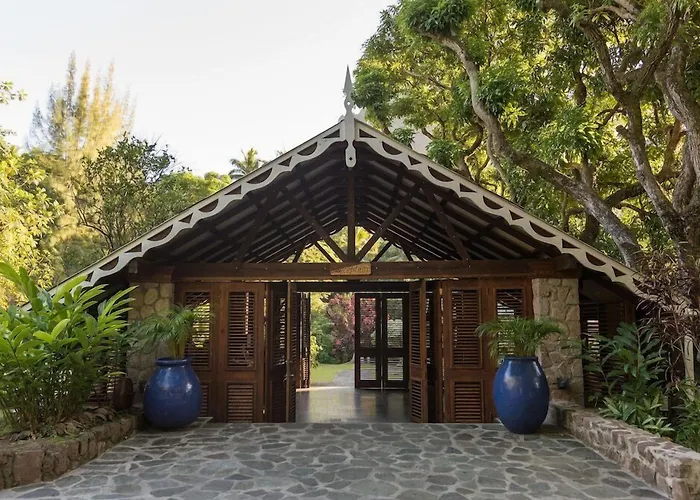 Stonefield Villa Resort (Adults Only)