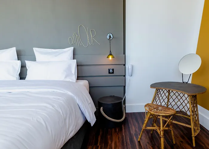 Bateau Libre Hotel