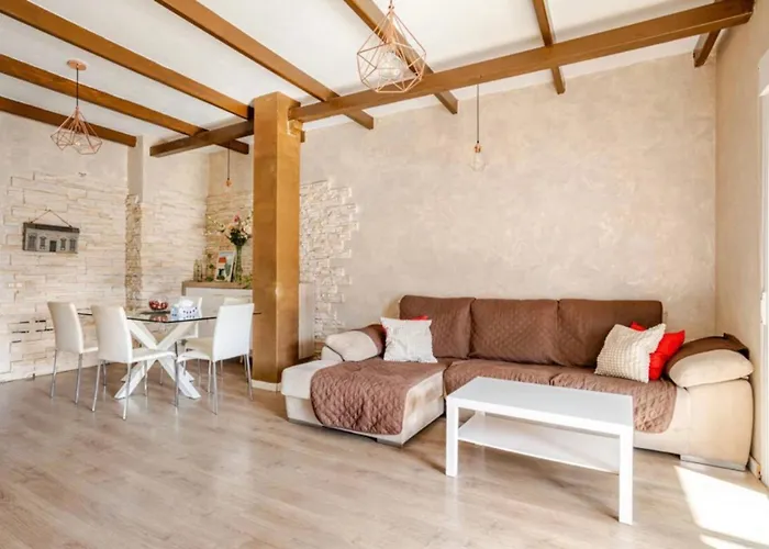 Apartamento Con Vistas Al Mar Y Jacuzzi Privado