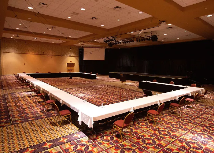 Riverside Casino & Golf Resort