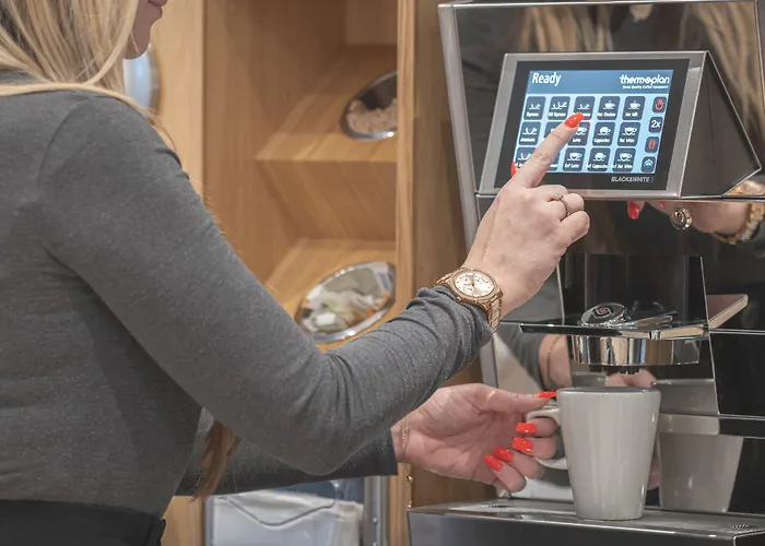 Holiday Inn Express - Fleet By Ihg