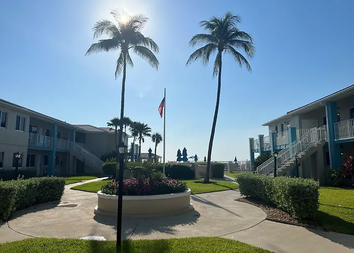 Gulfstream Manor
