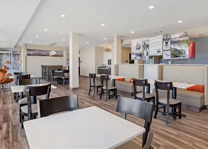 Sleep Inn & Suites Fort Walton Beach - Destin West