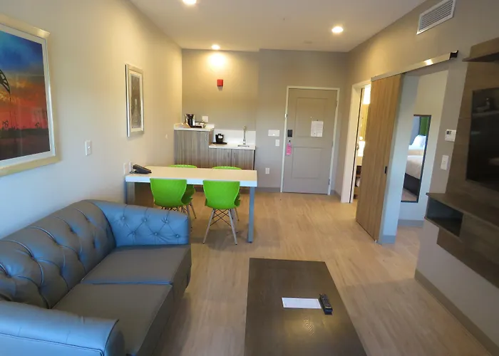 Wyndham Garden College Station