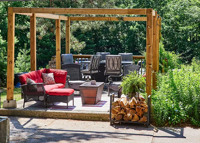 3 Pines Lodge Muskoka