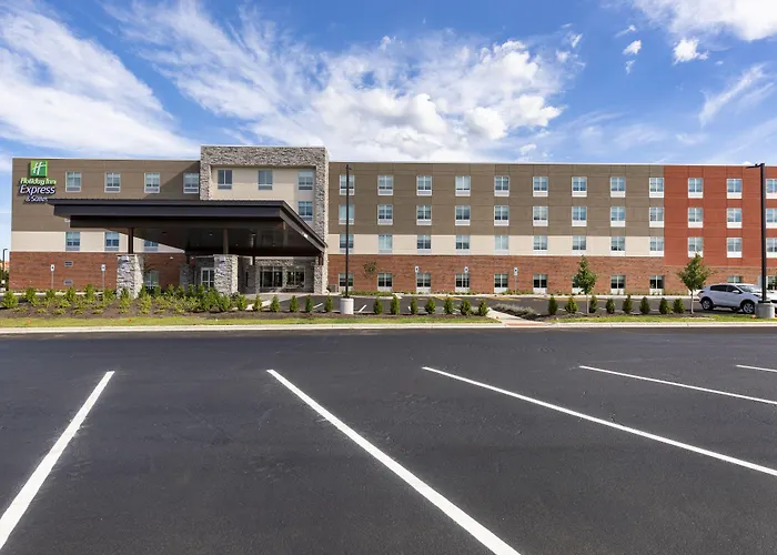 Holiday Inn Express & Suites Chicago - Hoffman Estates By Ihg