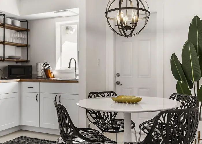 Alani Bay Premium Condos