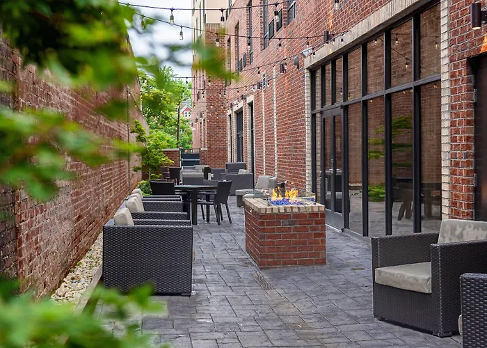 Courtyard Winston-Salem Downtown