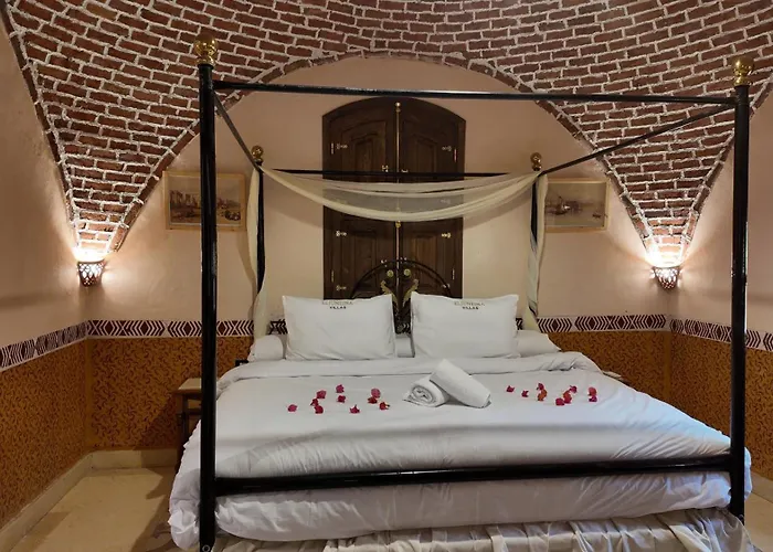 El Juneina Boutique Villas