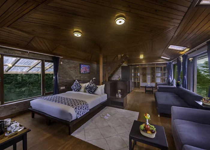 Hotel Eagles Nest