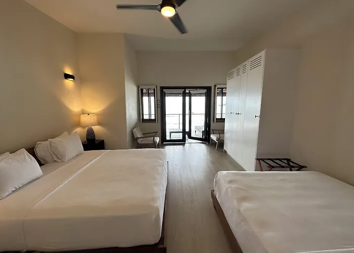 Mt. Plaisir Estate Hotel