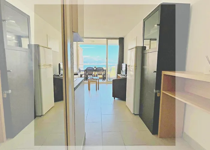 Appartement 4 personnes - vue mer - Théoule sur mer - Baie de Cannes - PISSARO