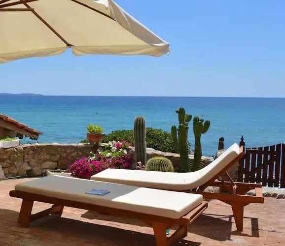 Exclusive Tuscany Beach House - The Sea At Your Doorstep