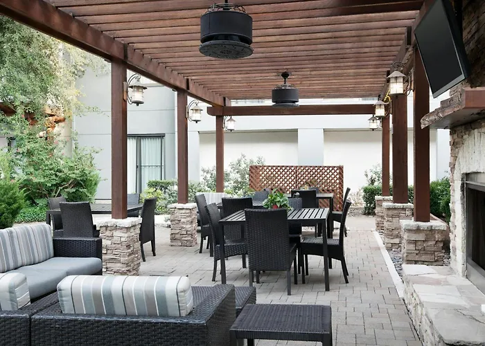 Courtyard By Marriott Dallas Dfw Airport North/Irving