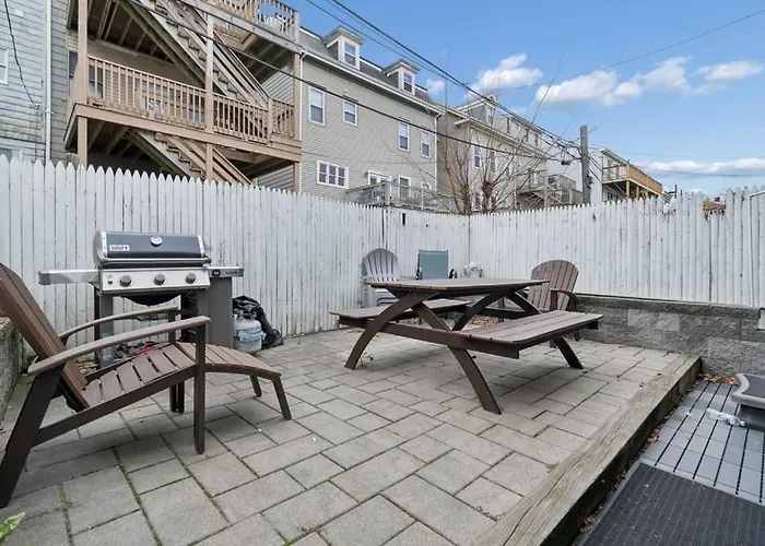 Heart Of Southie - Hot Tub + Walk To Top Bars