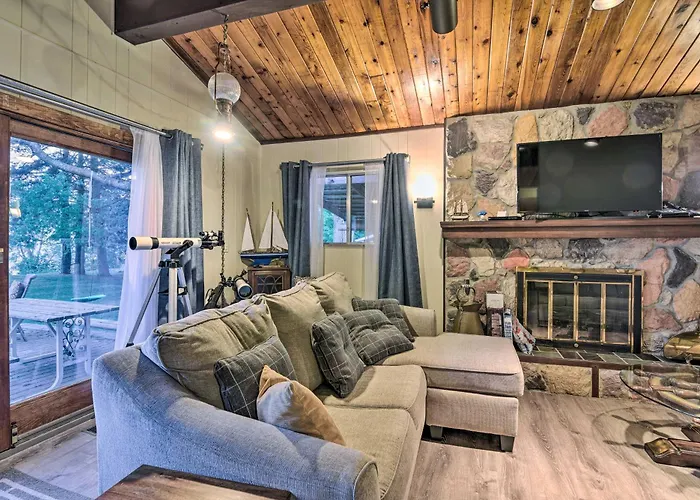 Lakefront Forestville Paradise W/ Private Beach!