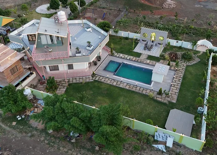 Sanjeevani Farm Resorts Bhopal - A Luxury 5 Bhk Private Pool Villa