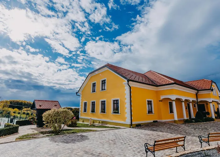 Wine & Boutique Hotel Terbotz