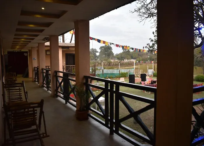 Khalsa Lake View Resort