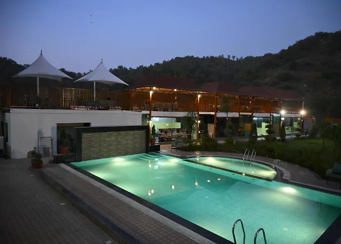 King'Sway Hotel & Resort