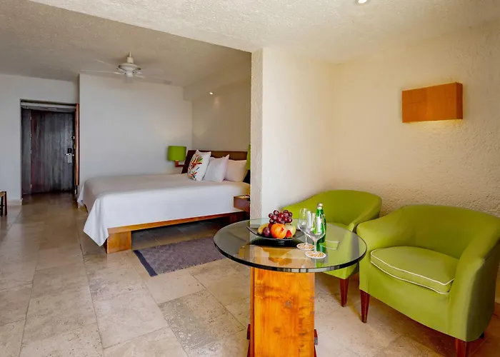 Las Brisas Ixtapa