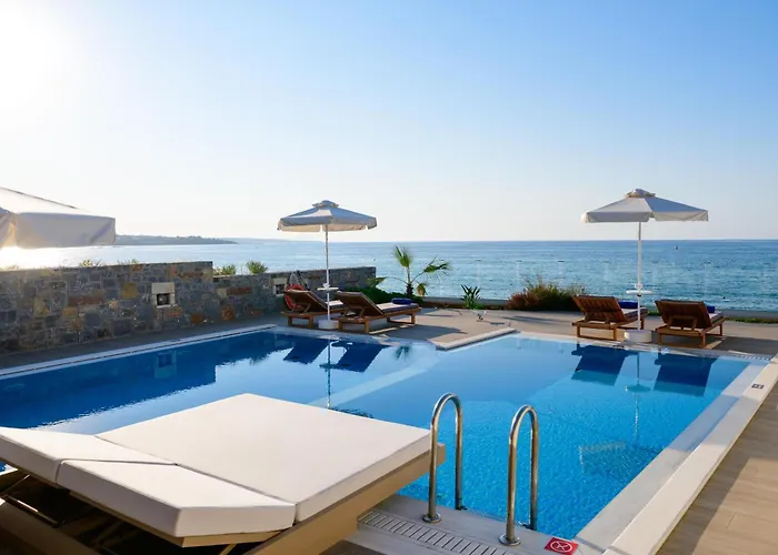 Alexander Beach Hotel & Village Resort