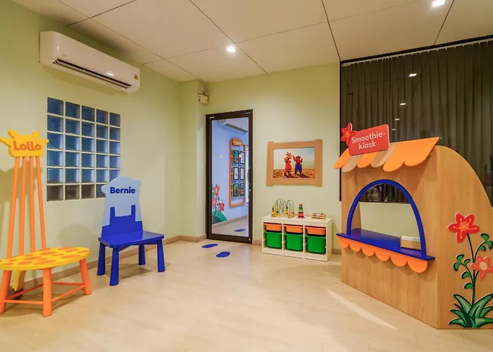 Sunwing Kamala Beach