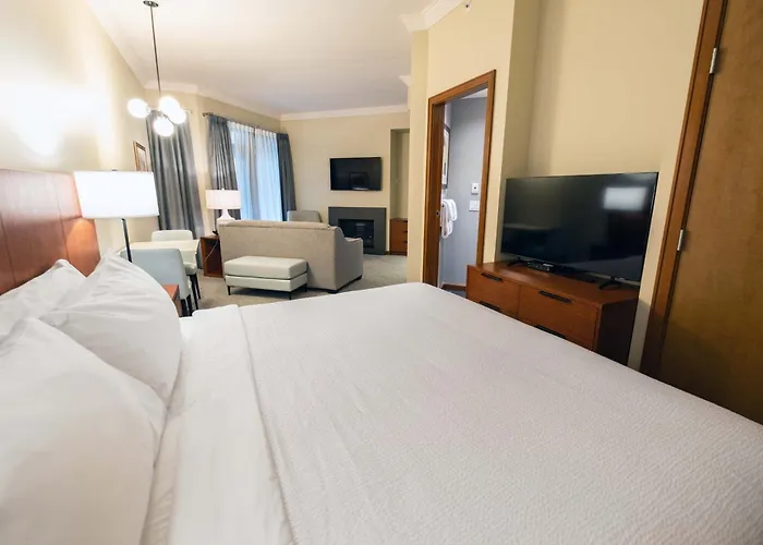 Sutton Place Hotel Revelstoke Mountain Resort