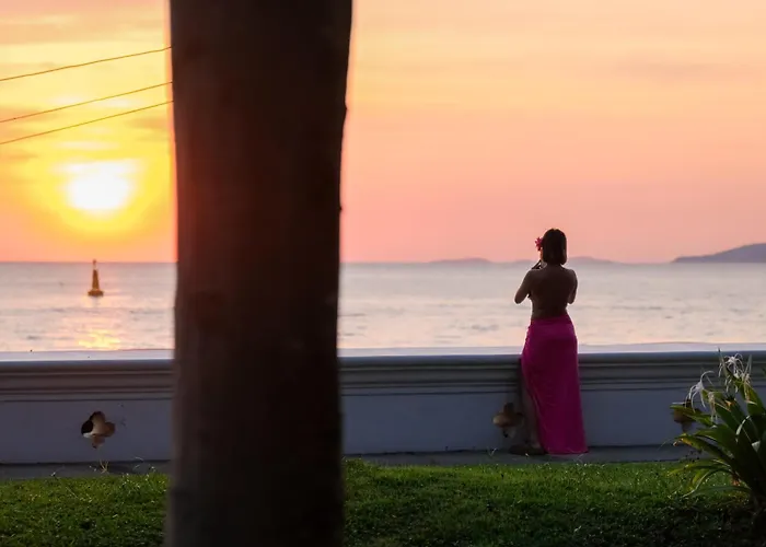 The Heritage Pattaya Beachfront Resort
