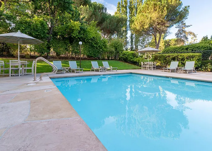 Riverpointe Napa Valley Resort