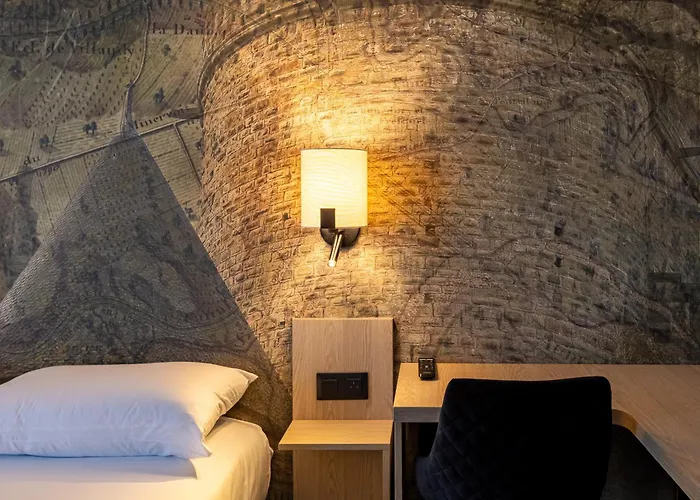Hotel Pont Rouge , Carcassonne