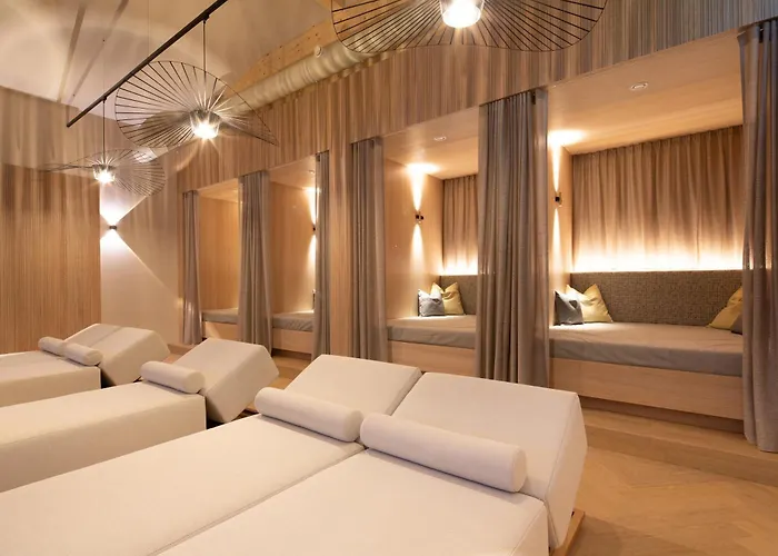 Hotel Pehab - Rooftop-Spa