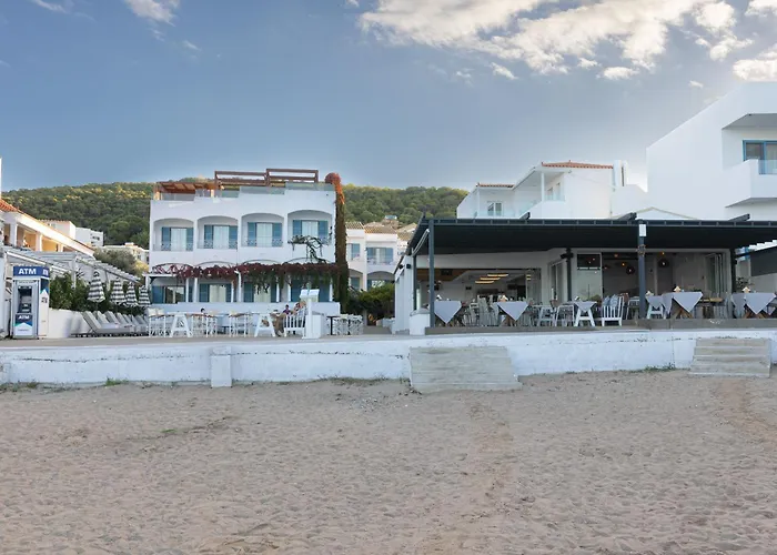 Oasis Beach Hotel
