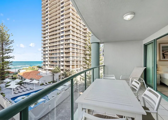 Emerald Sands Holiday Apartments